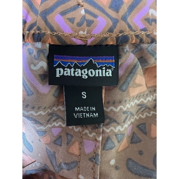Patagonia Barely Baggies Mangrove Tiki Henna Brown 2 1/2" Women’s Size Small - Picture 5 of 7